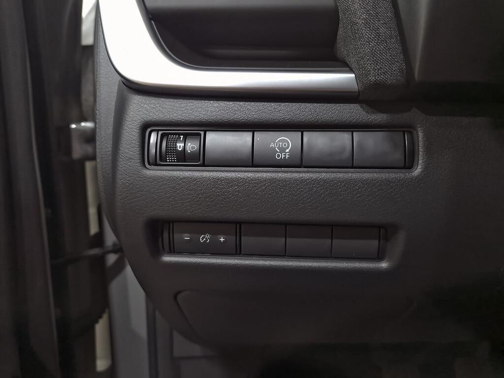 Nissan Qashqai DIG-T 103kW (140CV) mHEV 4x2 Acenta 12