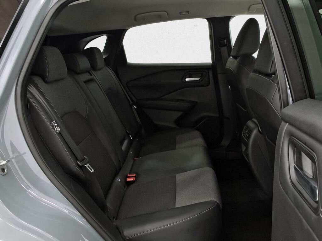 Nissan Qashqai DIG-T 116kW Xtronic N-Connecta 8