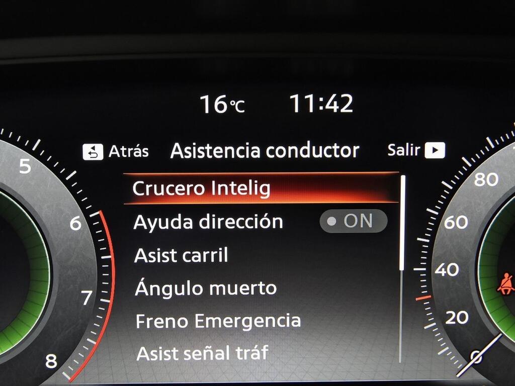 Nissan Qashqai DIG-T 116kW Xtronic N-Connecta 28