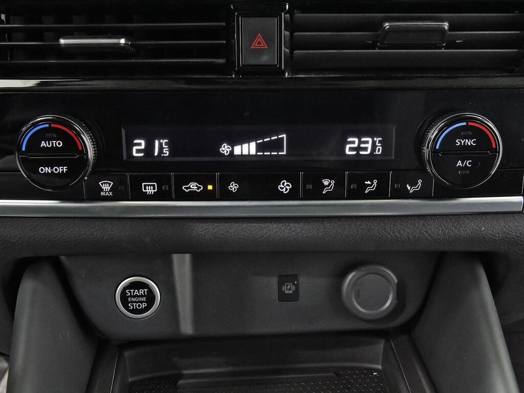 Nissan Qashqai DIG-T 116kW Xtronic N-Connecta 30