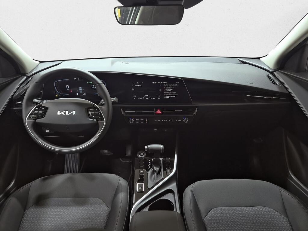 Kia Niro 1.6 GDi HEV 104kW (141CV) Concept 6