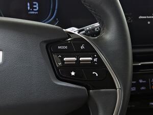 Kia Niro 1.6 GDi HEV 104kW (141CV) Concept 17