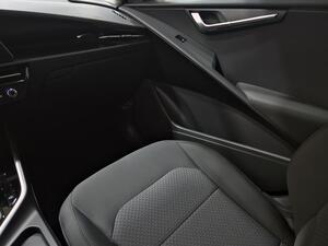 Kia Niro 1.6 GDi HEV 104kW (141CV) Concept 40