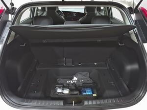 Kia Niro 1.6 GDi HEV 104kW (141CV) Concept 43