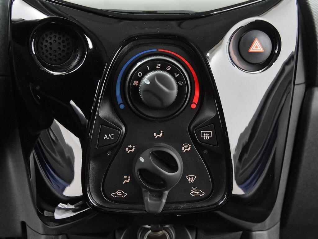 Citroën C1 VTi 53kW (72CV) S&S City Edition 25