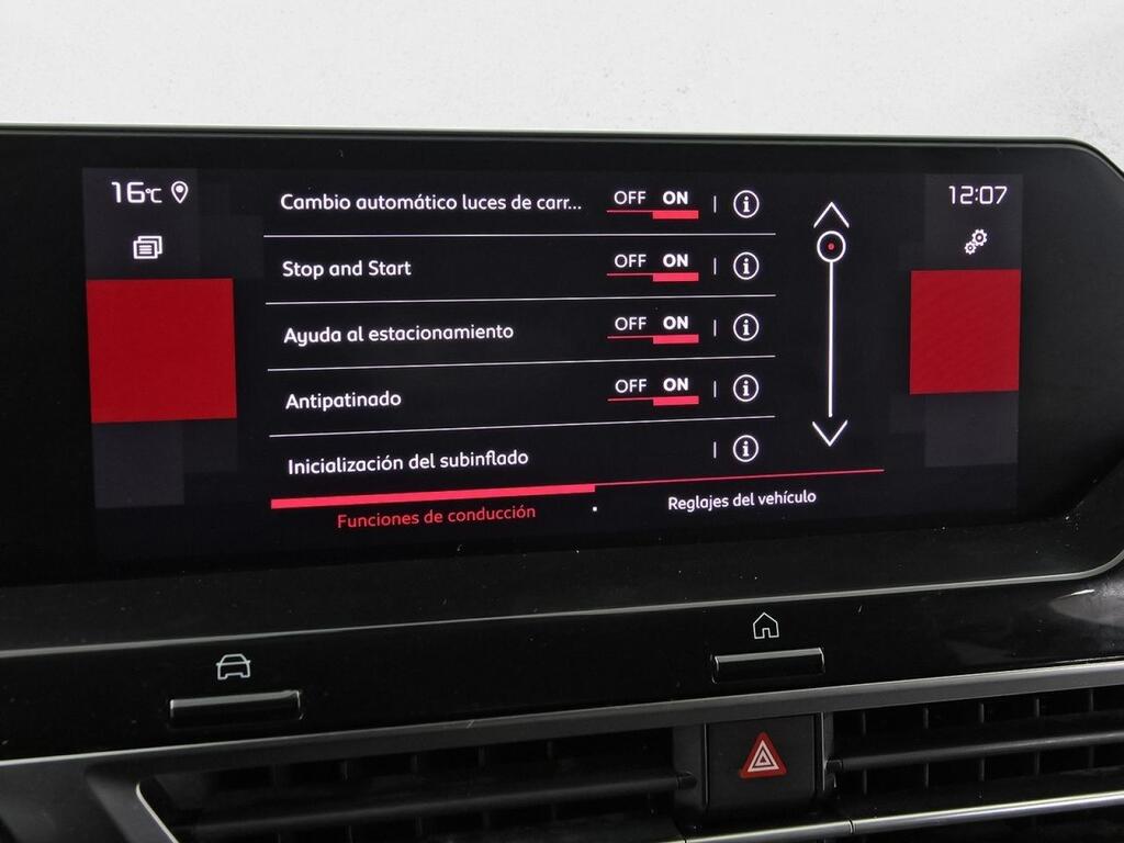 Citroën C4 PureTech 130 S&S 6v Shine 27