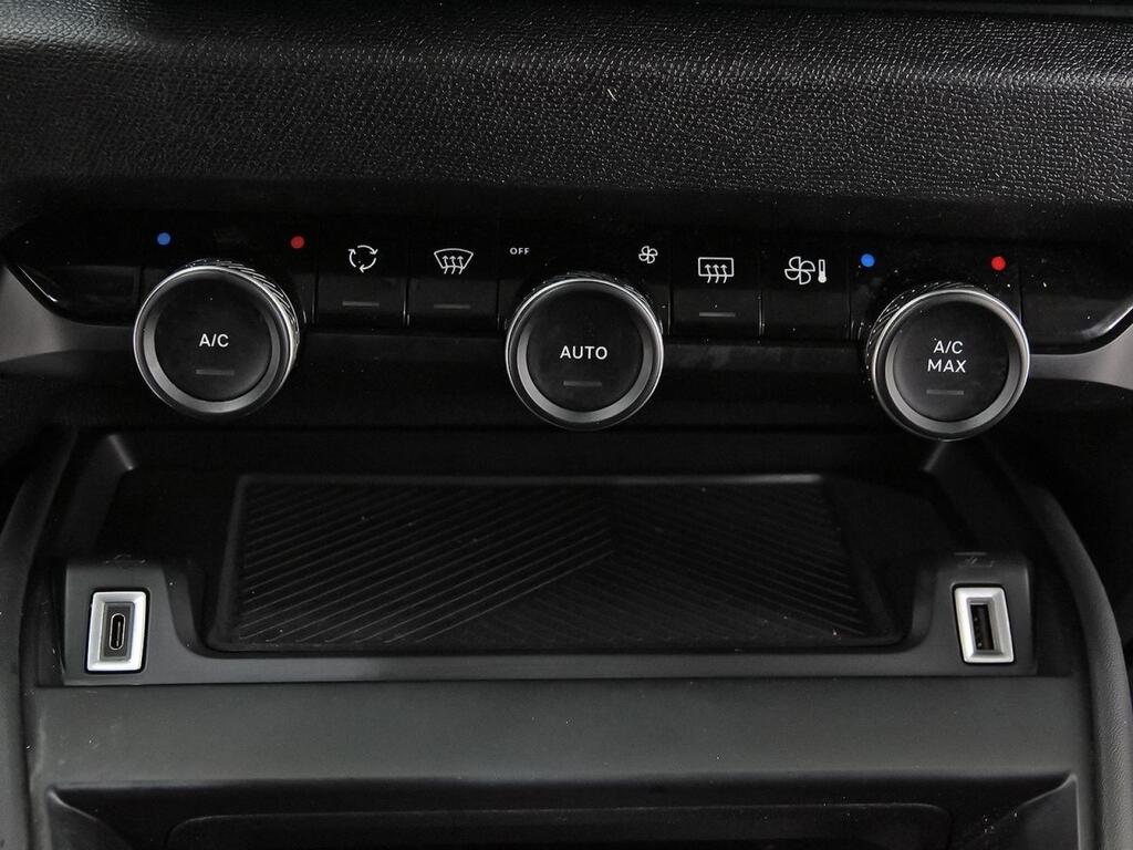 Citroën C4 PureTech 130 S&S 6v Shine 30