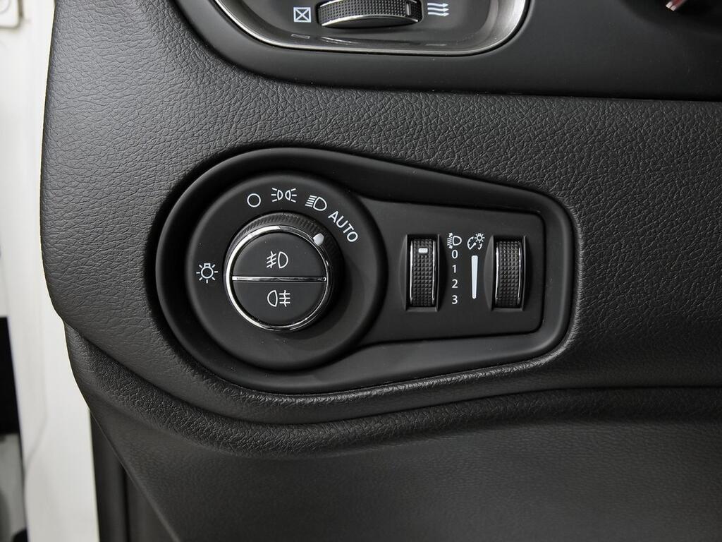 Jeep Renegade eHybrid 1.5 96kW(130CV) Limited ATX 11