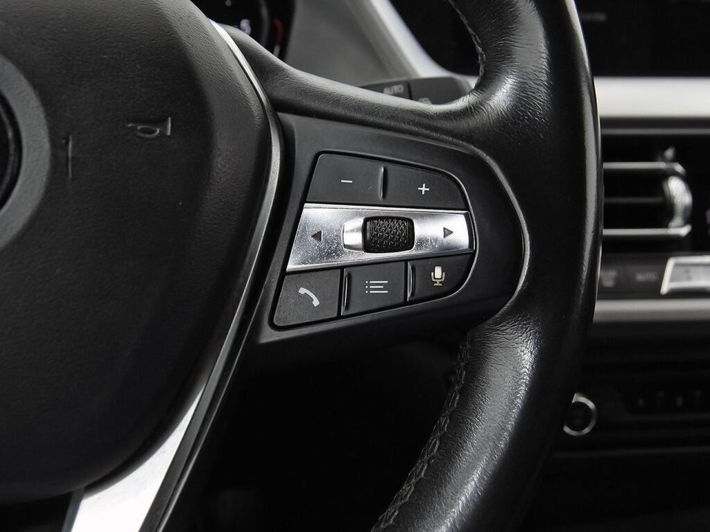 BMW Serie 1 118d Business Auto. 18