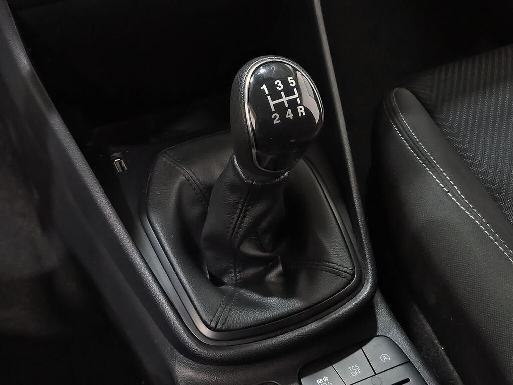 Ford Fiesta 1.1 IT-VCT 55kW (75CV) Trend 5p 27