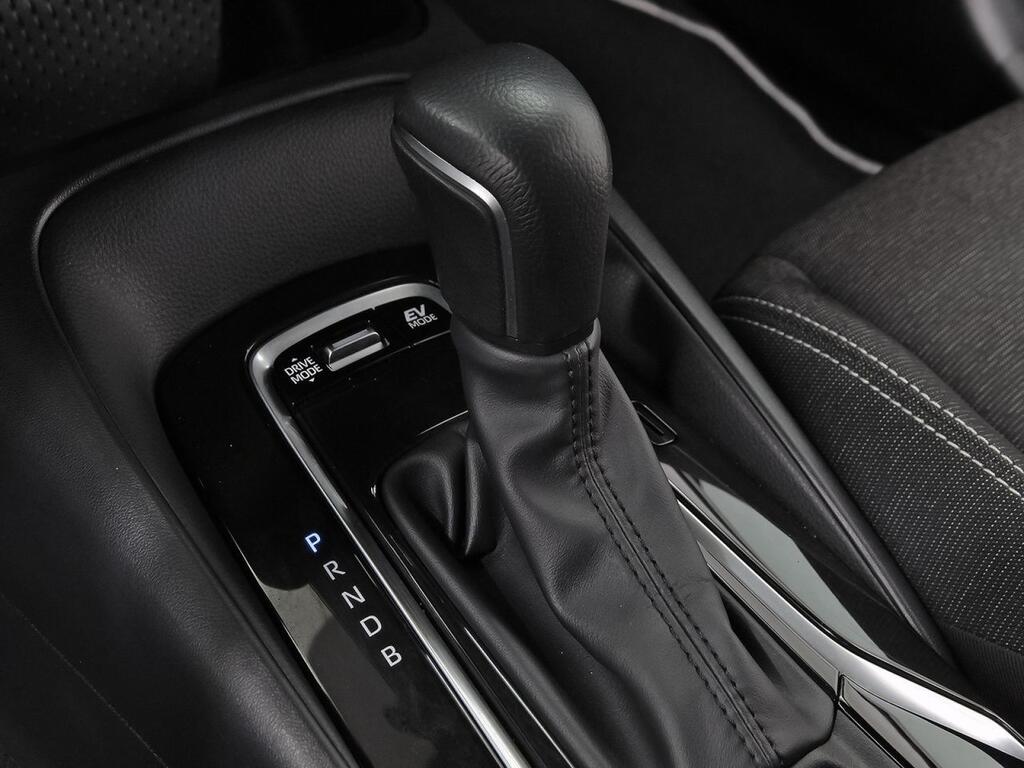 Toyota Corolla 140H Active Plus 32