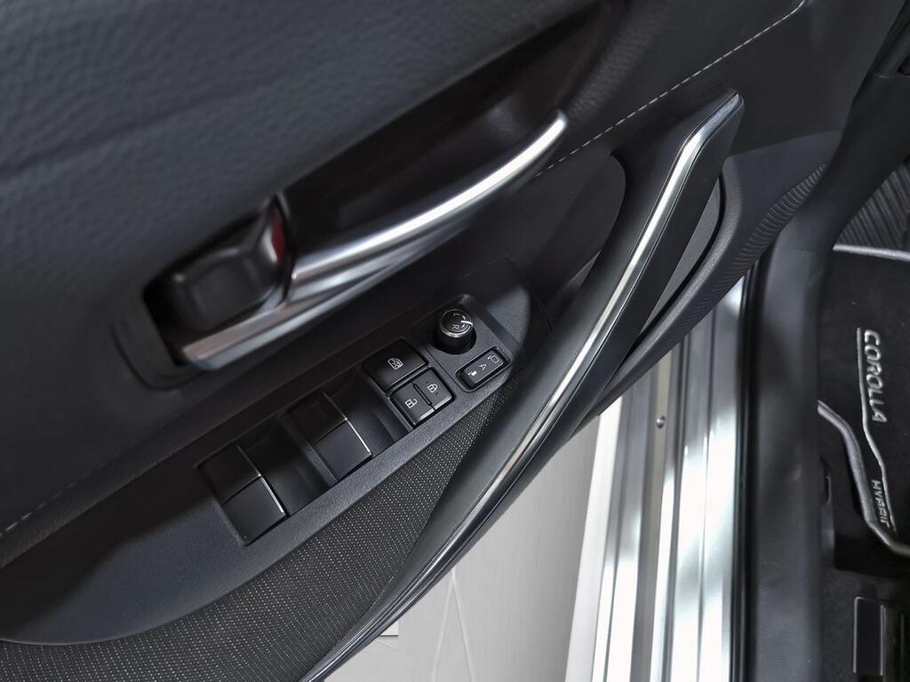 Toyota Corolla 140H Active Plus 11