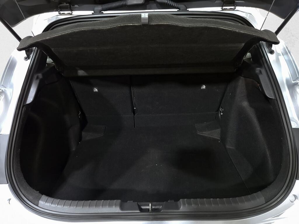 Toyota Corolla 140H Active Plus 9