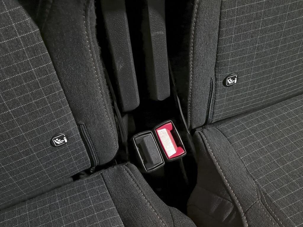 Peugeot Rifter 1.5 BLUEHDI 100 GT BUSINESS STANDARD 5P (N1) 31