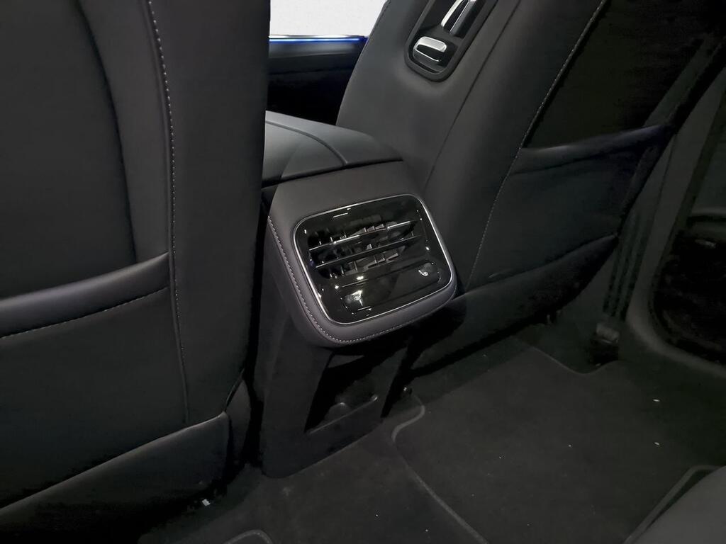 Ebro S800 1.5 TGDI PHEV Luxury E-CVT 30