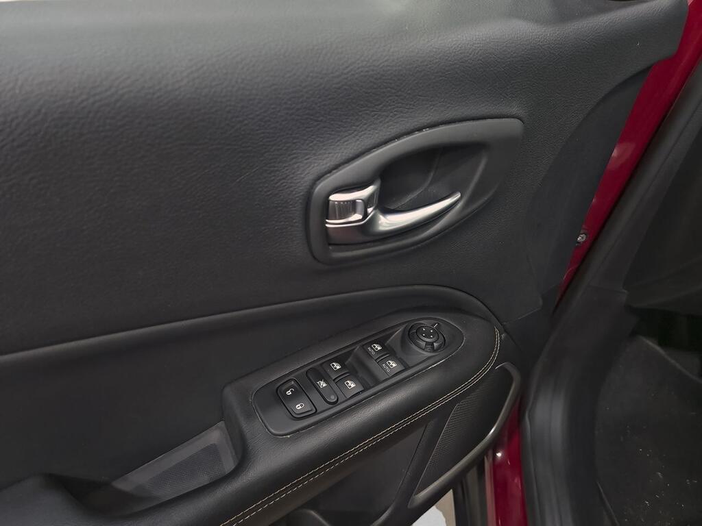 Jeep Compass 1.4 Mair 103kW Business 4x2 11