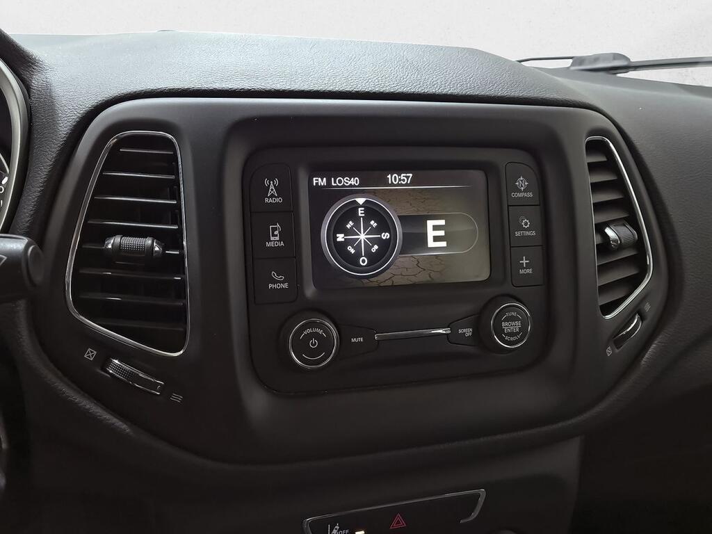 Jeep Compass 1.4 Mair 103kW Business 4x2 19