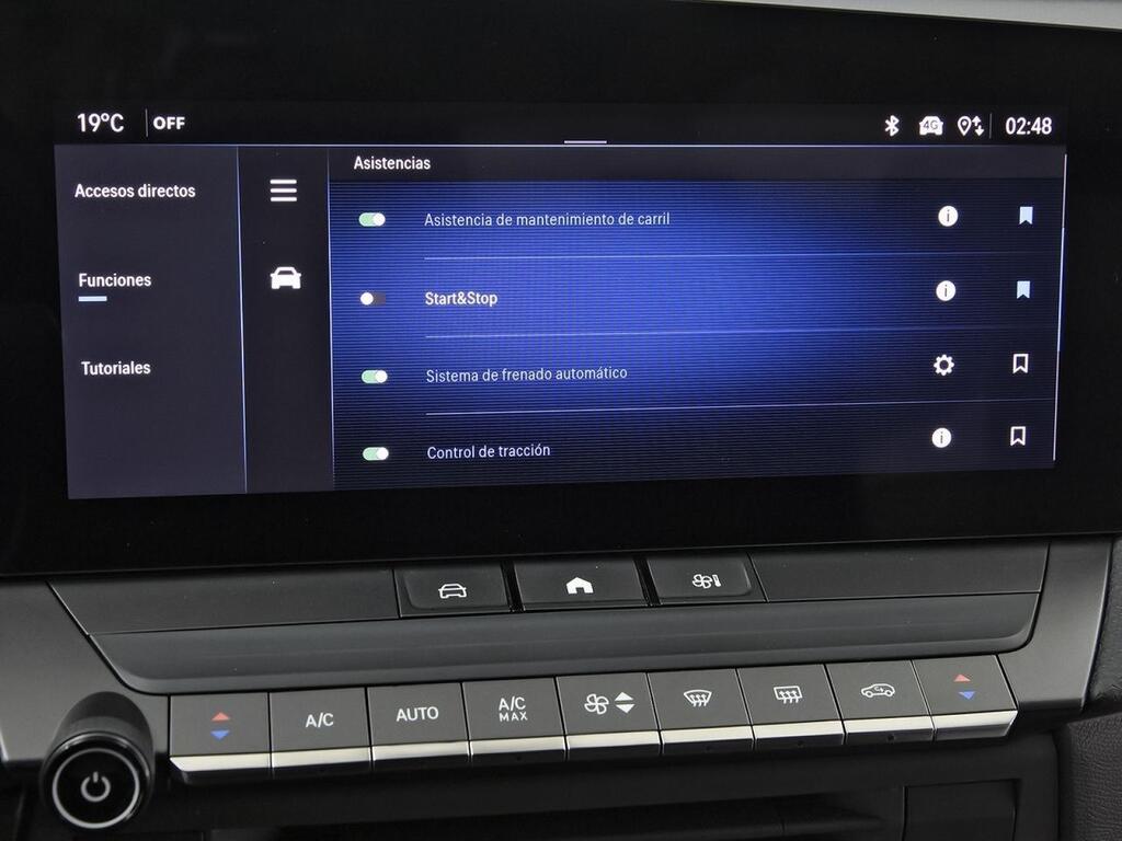 Opel Astra 1.2T XHT 96kW (130CV) Elegance 27