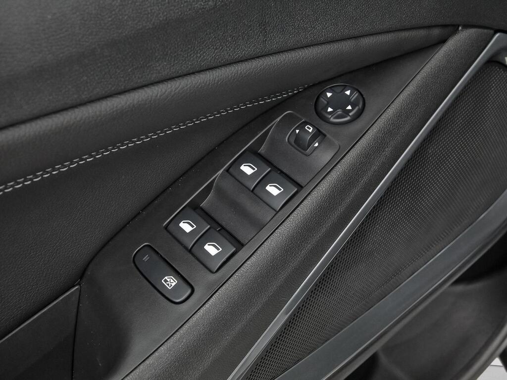 Opel CrossLand 1.2 81kW (110CV) Elegance Pack 9