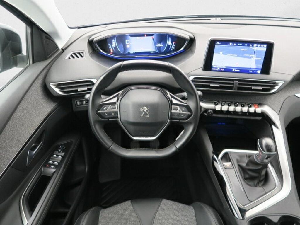 Peugeot 3008 1.2 PURETECH 96KW (130CV) ALLURE S&S 11