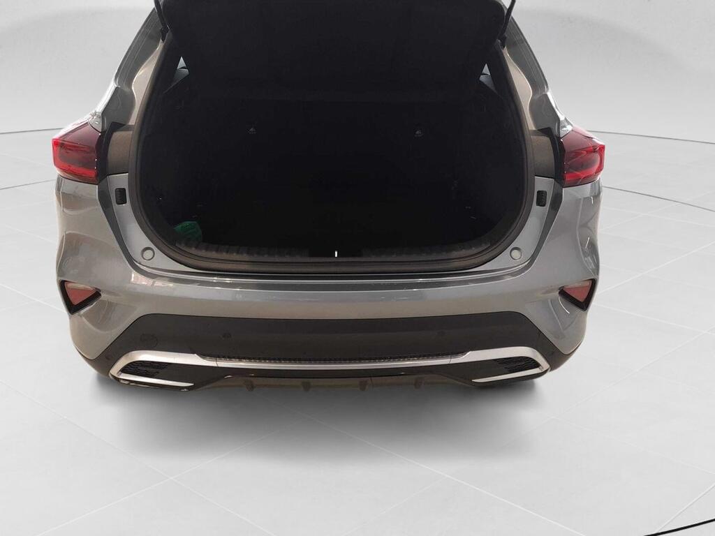 Kia XCeed 1.5 MHEV iMT Tech 118kW (160CV) 10