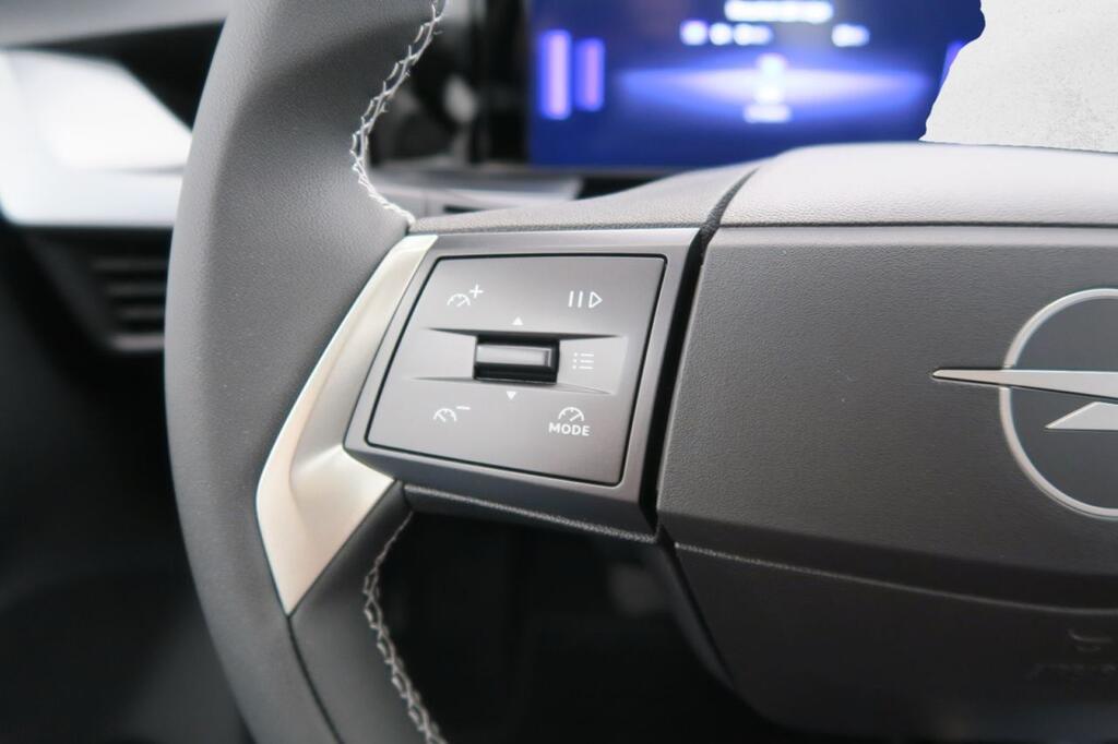 Opel Frontera EDITION 1.2T XHT HYBRID EDCT6 S&S 145CV 5P 10