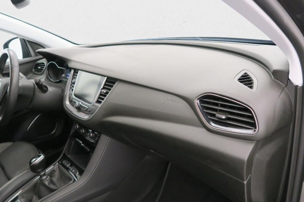Opel Grandland X 1.2 Turbo Ultimate 13