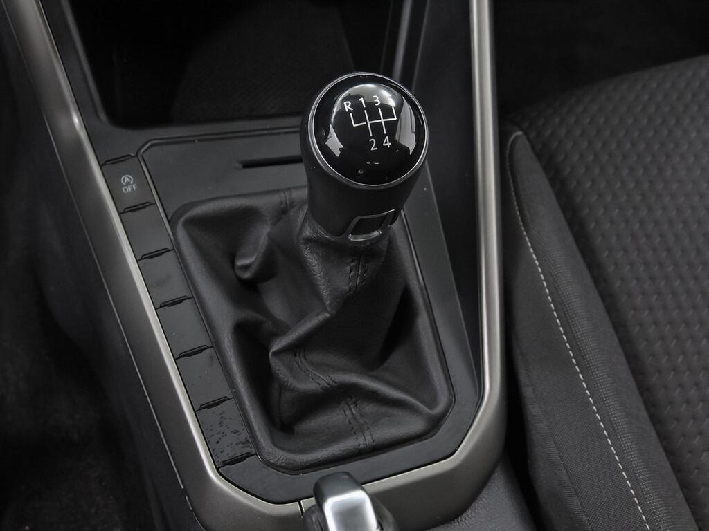 Volkswagen Polo Advance 1.0 TSI 70kW (95CV) 27