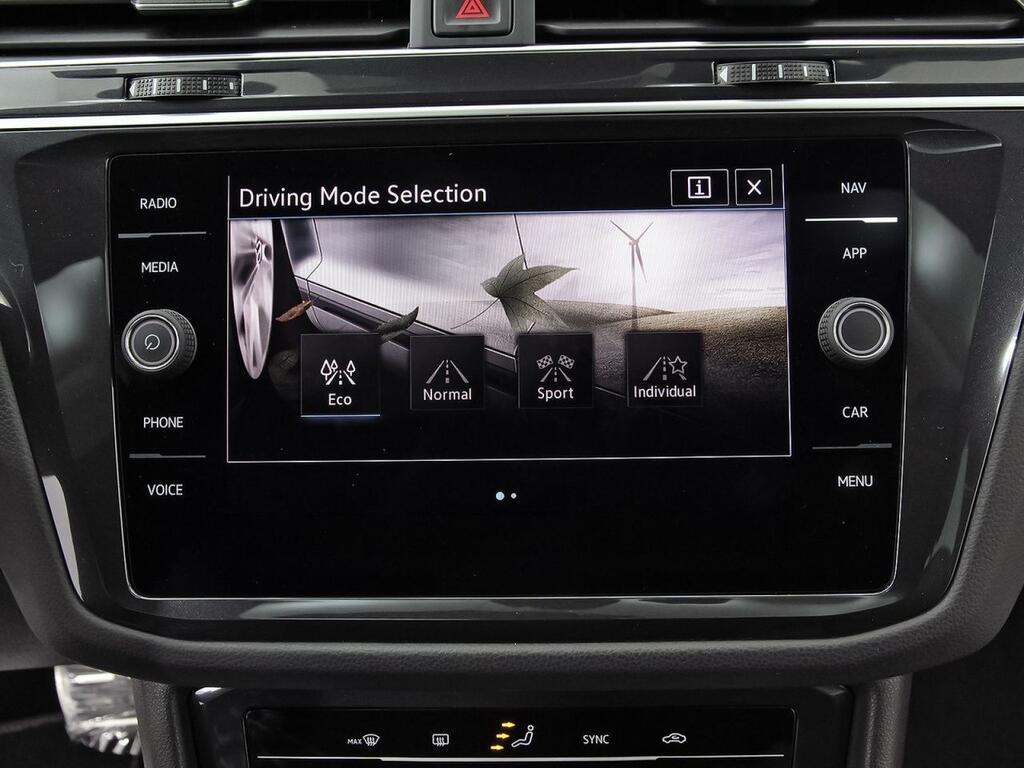 Volkswagen Tiguan R-Line 1.5 TSI 110kW (150CV) DSG 7