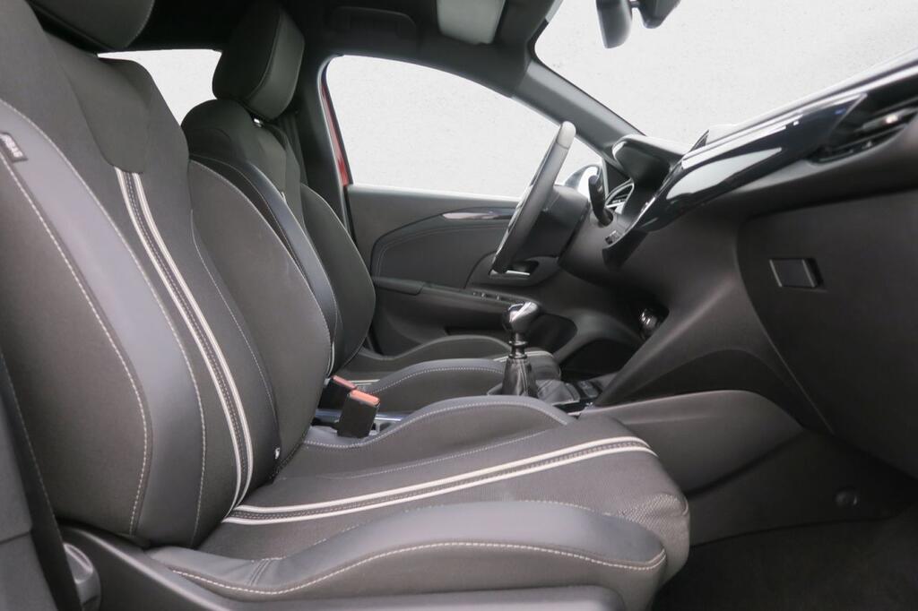 Opel Corsa GS 1.2T XHL100 CV 5P 16