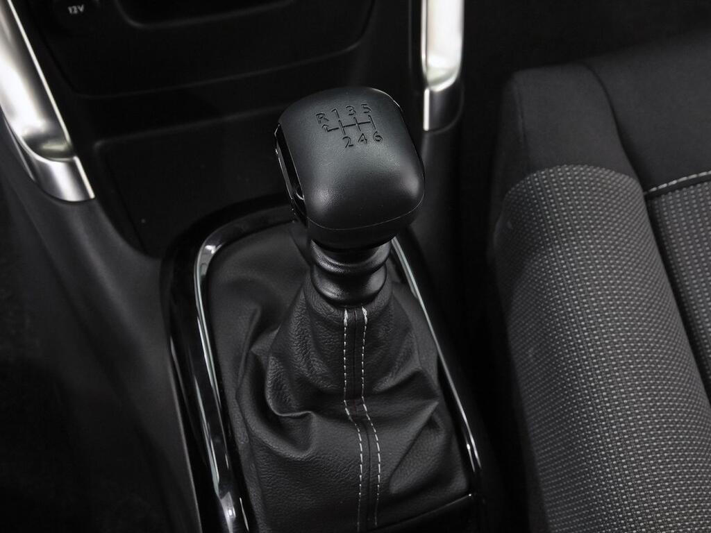 Citroën C3 Aircross PureTech 81kW (110CV) S&S Shine 30