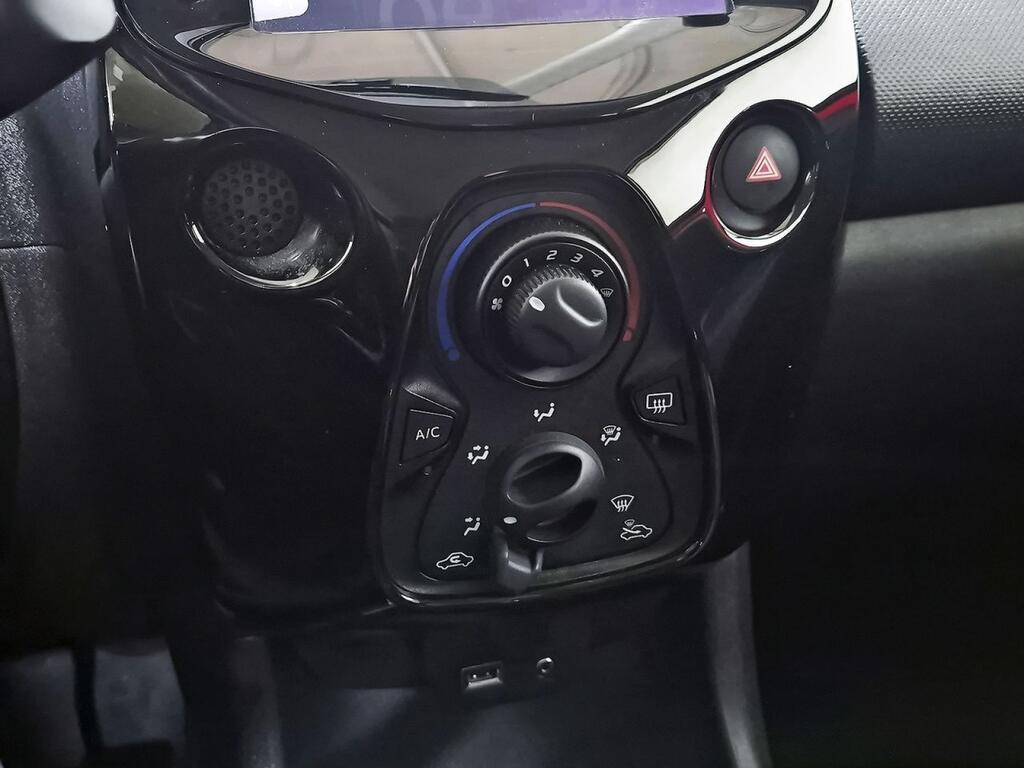 Citroën C1 VTi 53kW (72CV) S&S City Edition 21