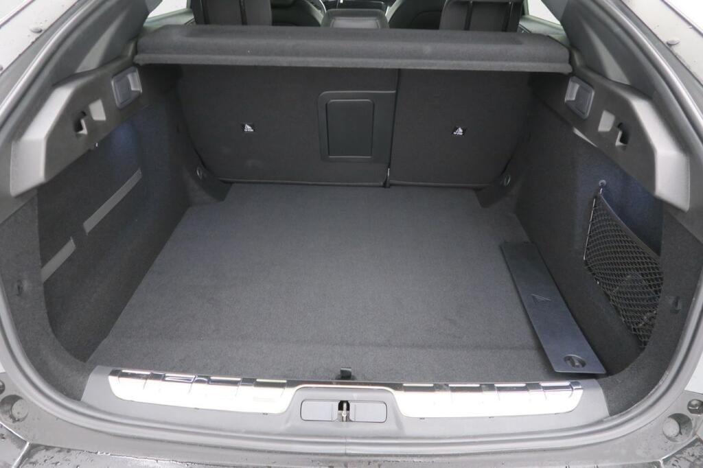 Peugeot 408 408 GT Puretech 130 EAT8 18