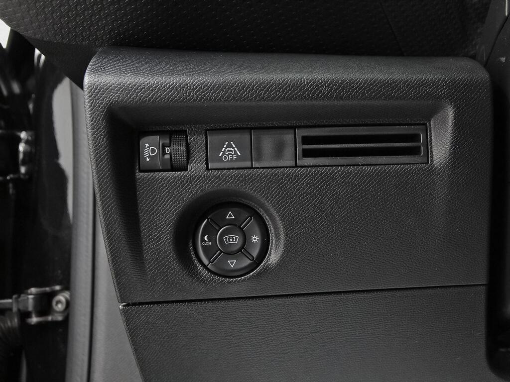 Citroën C4 PureTech 130 S&S 6v Shine 14