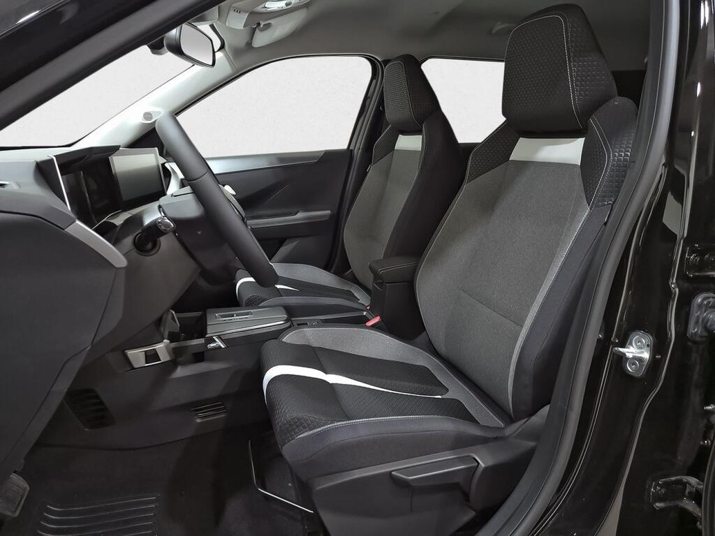 Opel Frontera 1.2T XHT Hybrid eDCT6 100kW GS 8