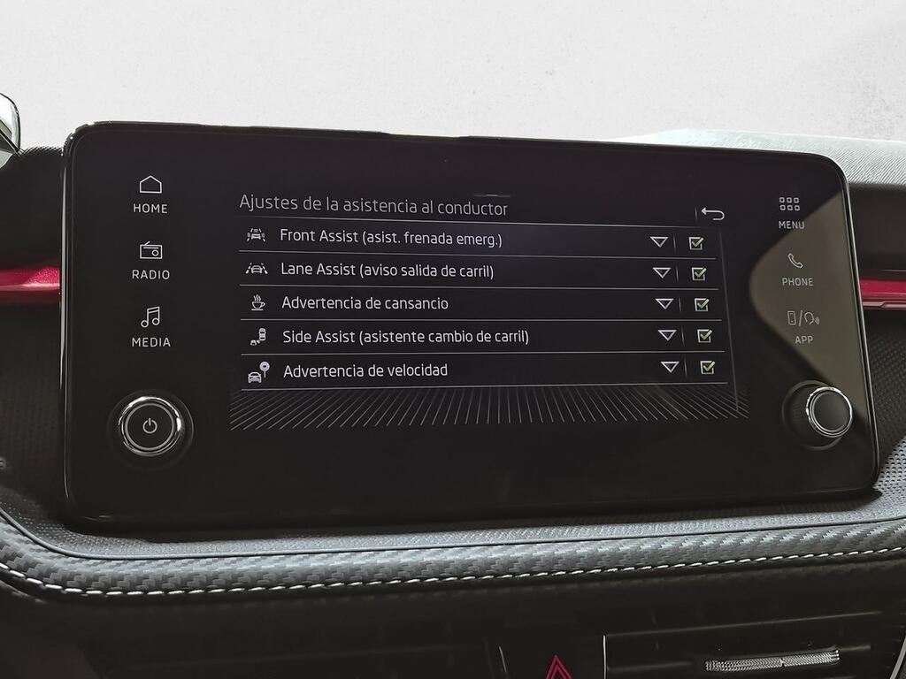 Skoda Fabia 1.0 TSI 85KW (115CV) DSG Monte Carlo 22