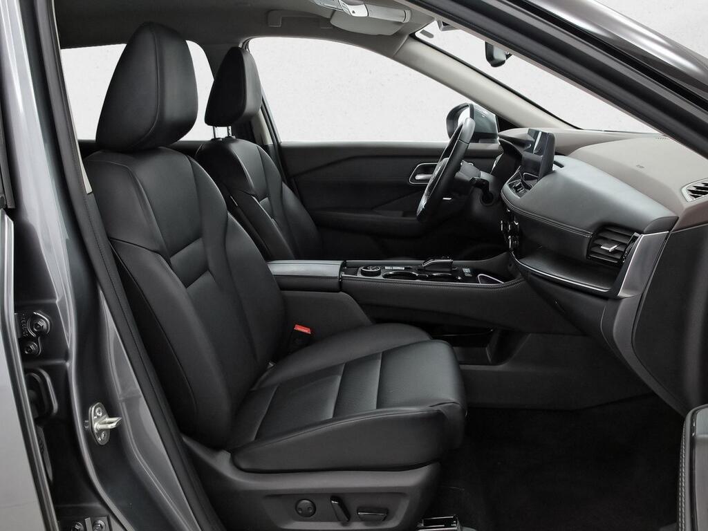 Nissan X-Trail 5pl 1.5 e-4ORCE 158kW 4x4 A/T Tekna 7