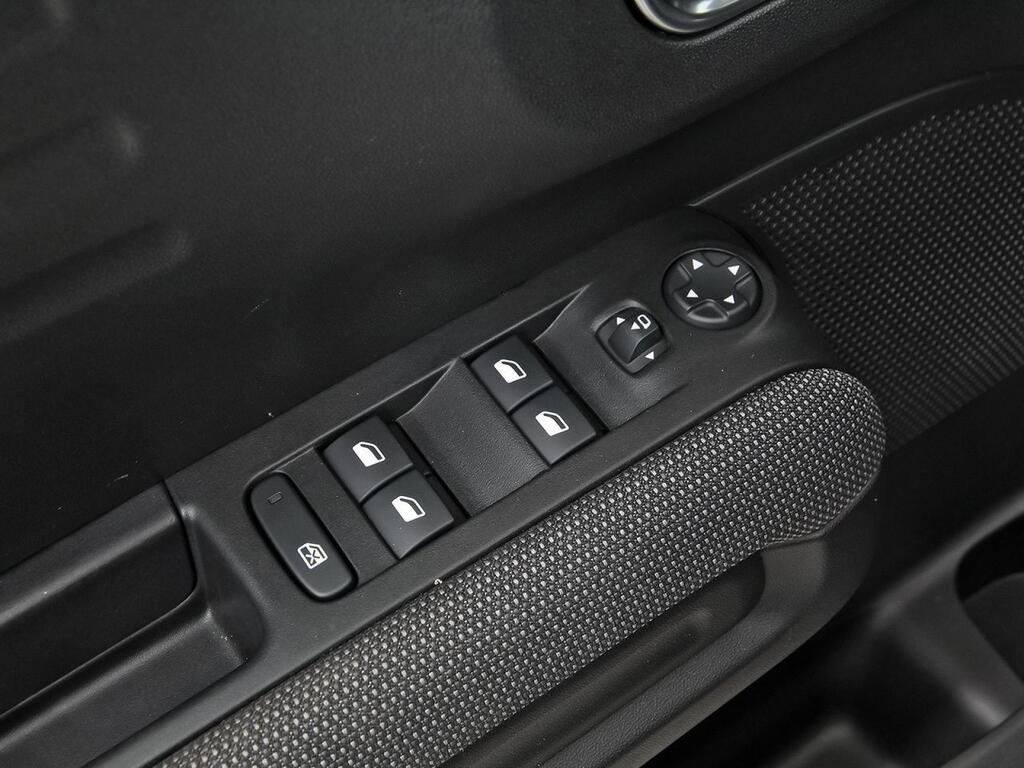 Citroën C3 Aircross PureTech 81kW (110CV) S&S Shine 13