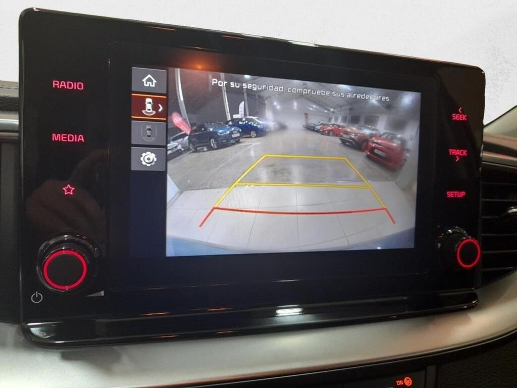 Kia Ceed 1.0 T-GDi 88kW (120CV) Drive 21