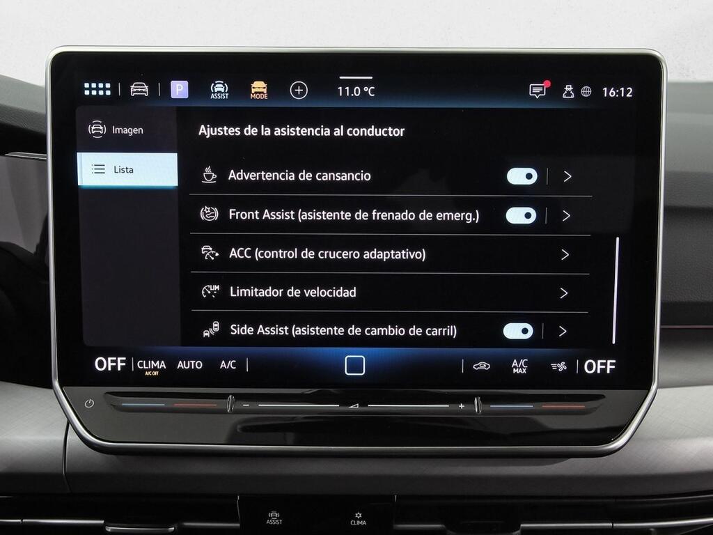 Volkswagen Golf ″Más″ 1.5 TSI 85kW (115CV) 29