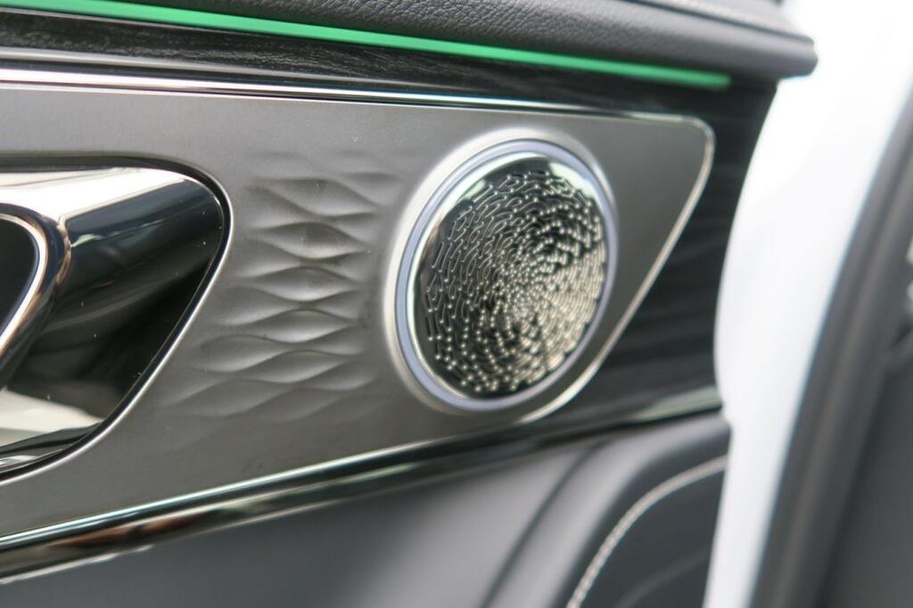 Omoda 5 OMODA 5 HEV PREMIUM 1.5 T-GDI DHT 224 CV 5P 16