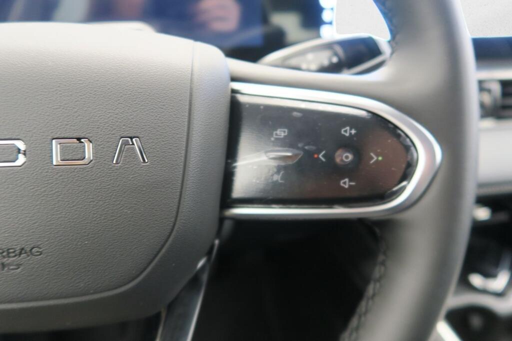 Omoda 5 OMODA 5 HEV PREMIUM 1.5 T-GDI DHT 224 CV 5P 11