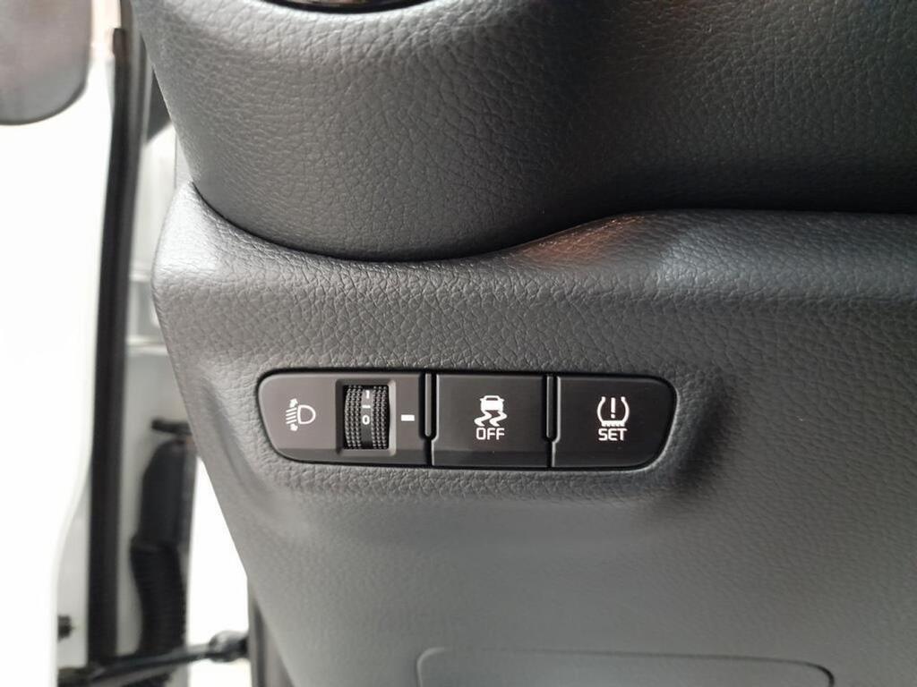 Kia Picanto 1.0 DPi 49kW (67CV) Concept Pack Comfort 17