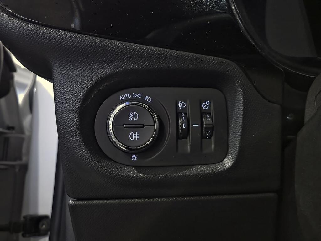 Opel Corsa 1.2T XHL 74kW (100CV) GS 13