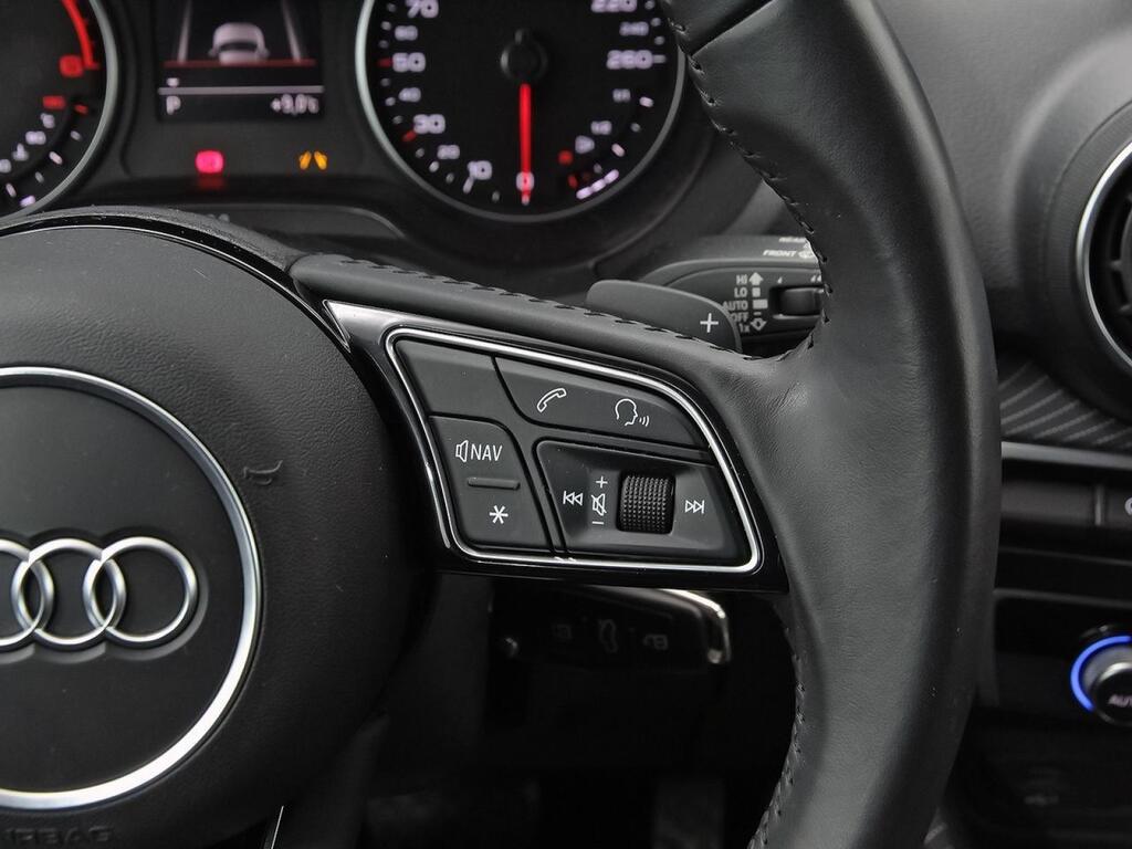 Audi Q2 Black Line 35 TDI 110kW (150CV) S tronic 20