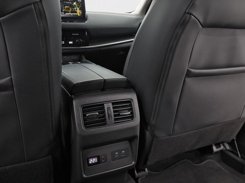 Nissan X-Trail 5pl 1.5 e-POWER 152kW 4x2 A/T Tekna 38