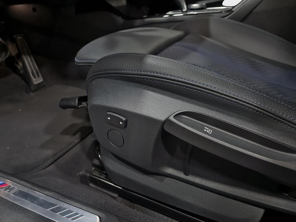 BMW Serie 1 116d Corporate Auto. 30