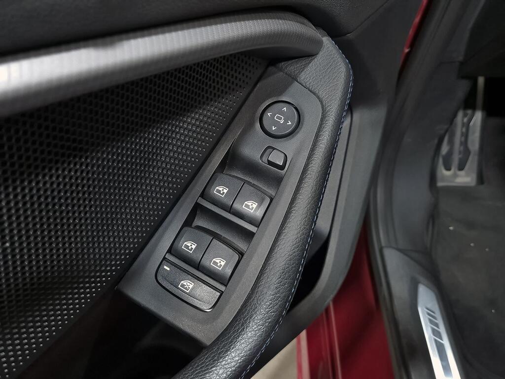 BMW Serie 1 116d Corporate Auto. 9