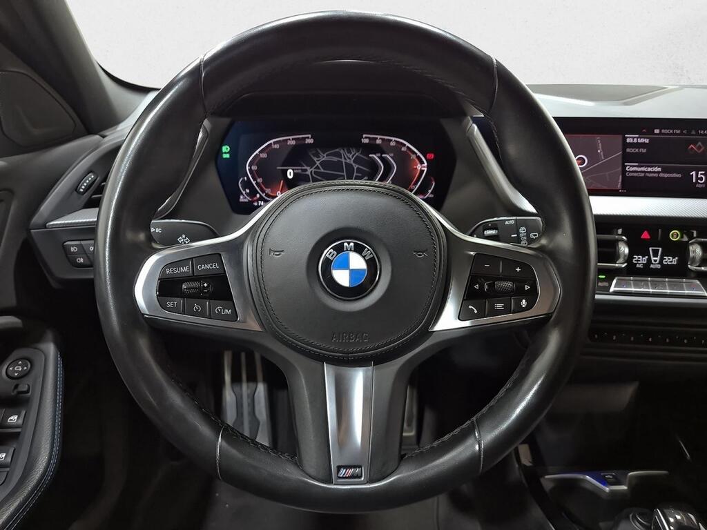 BMW Serie 1 116d Corporate Auto. 17