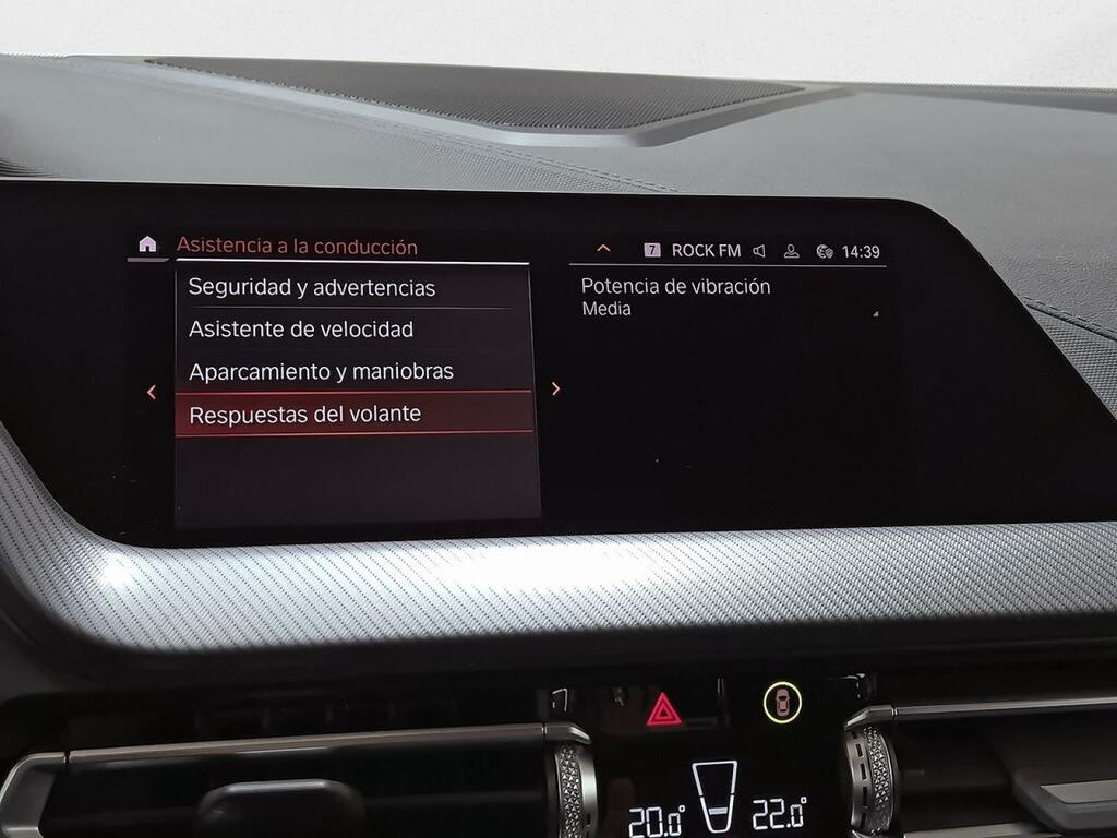 BMW Serie 1 116d Corporate Auto. 23